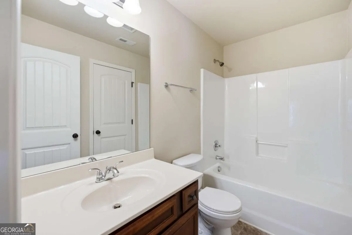 3890 Savannah Trce — photo 21 of 45