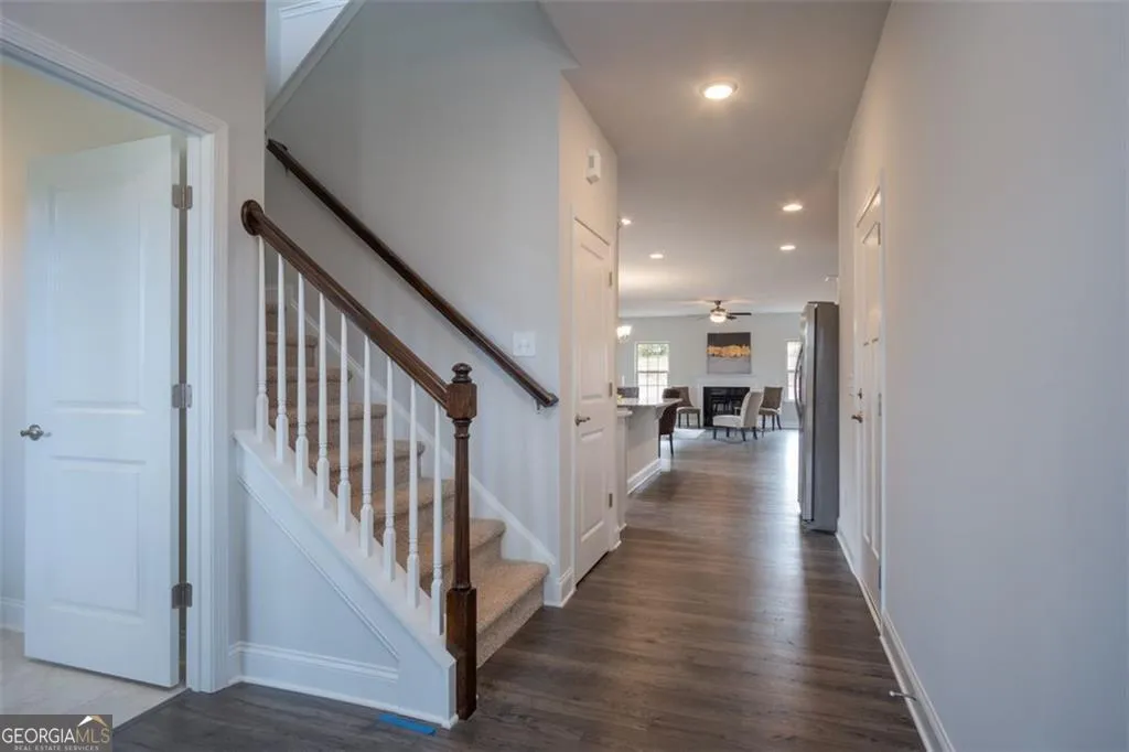 3028 Fairway Dr — photo 13 of 24
