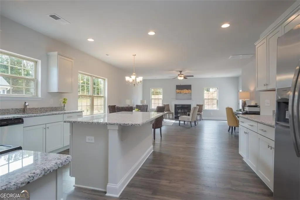 3028 Fairway Dr — photo 20 of 24