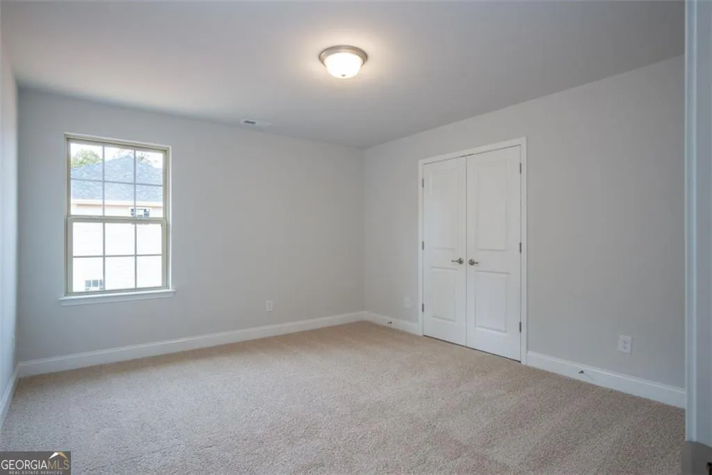 3028 Fairway Dr — photo 11 of 24