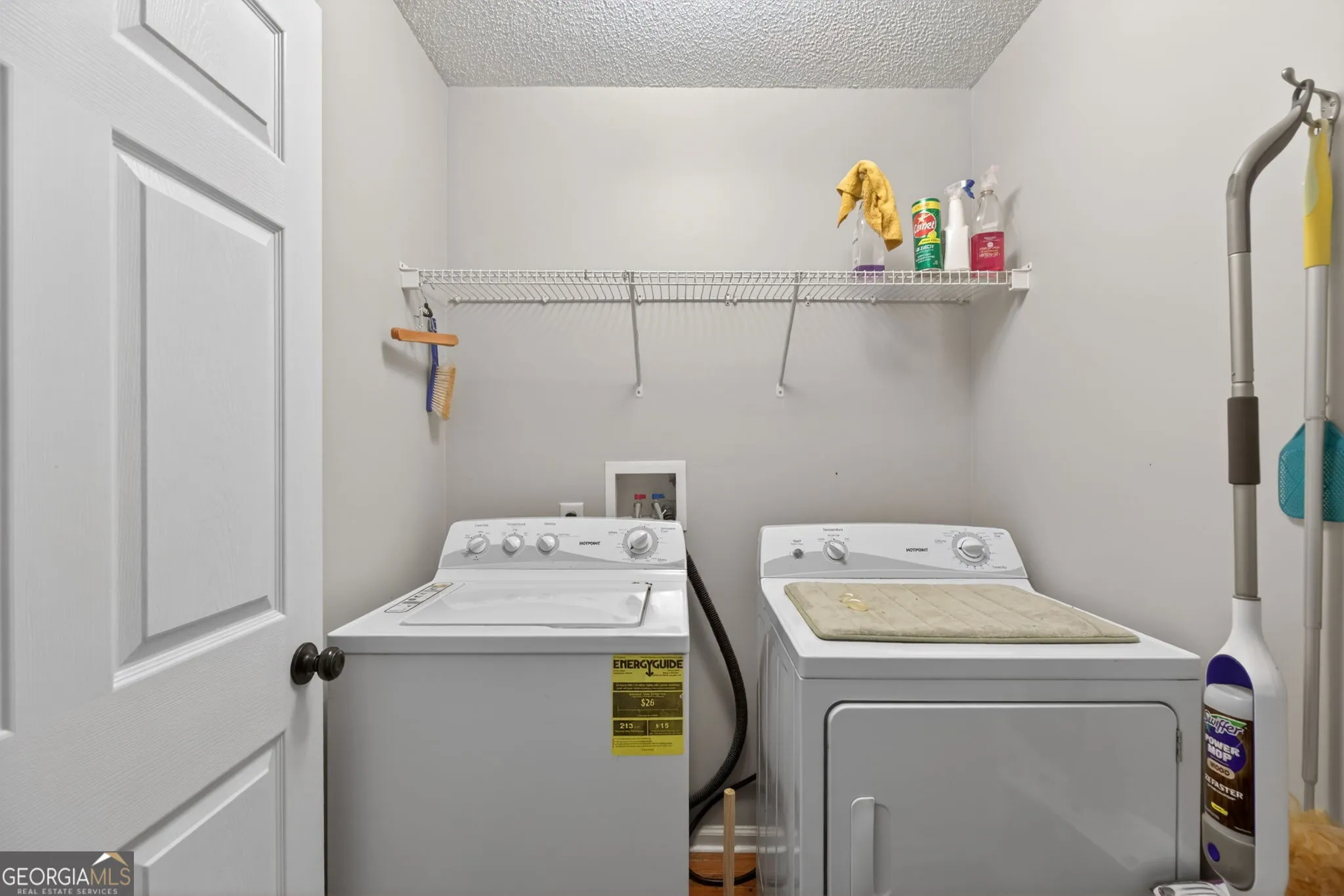 1349 Southgate Dr — photo 4 of 34