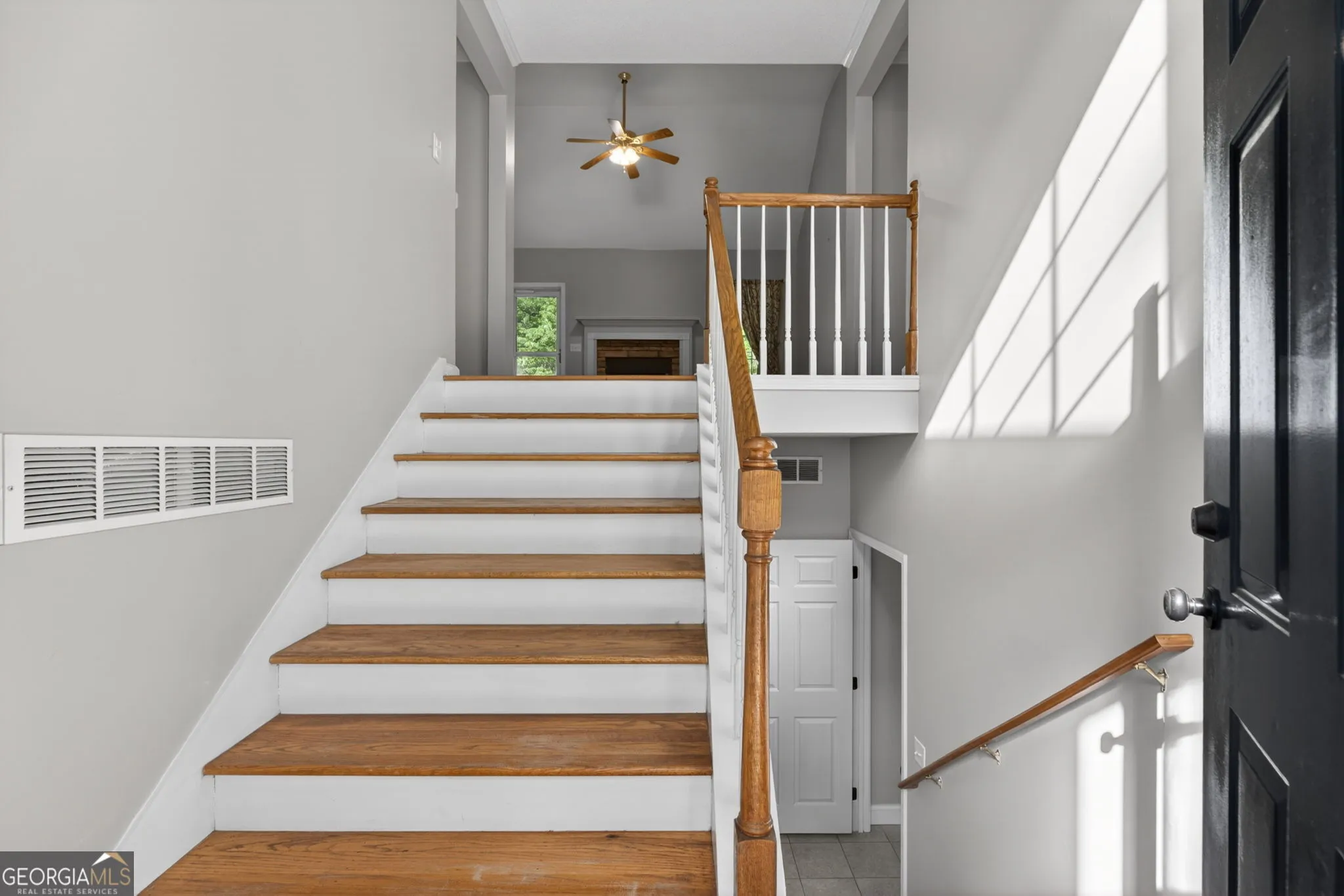 1349 Southgate Dr — photo 13 of 34