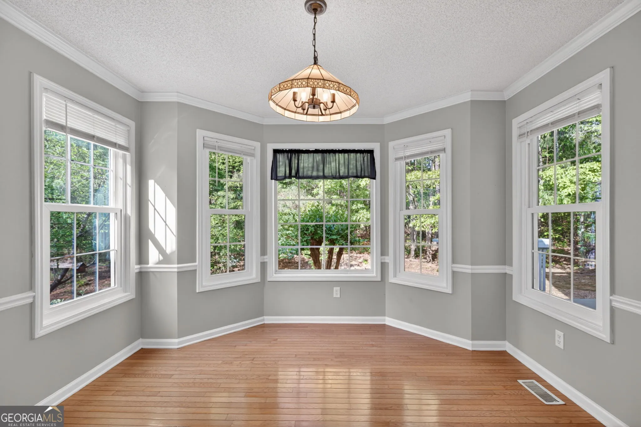 1349 Southgate Dr — photo 30 of 34