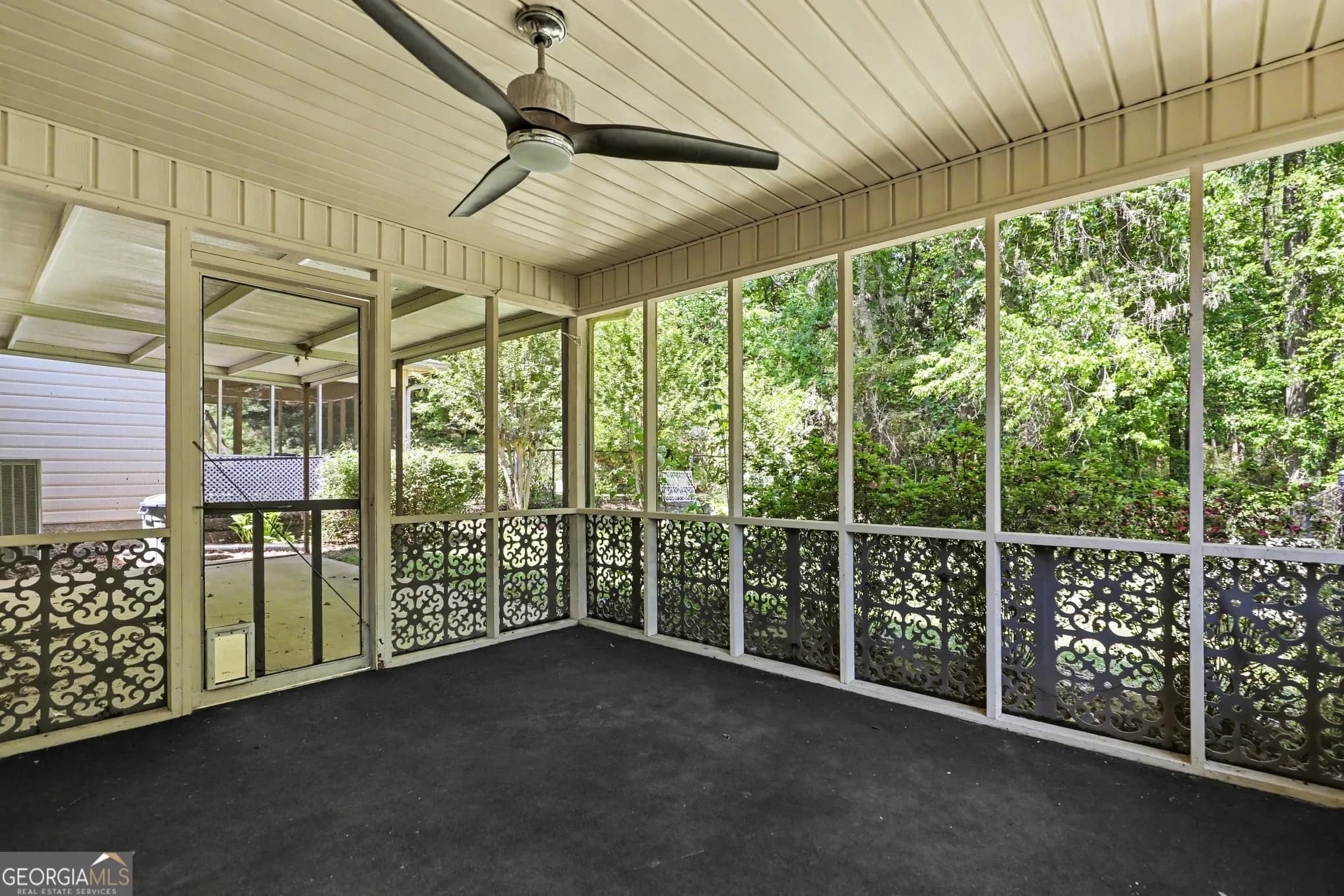 6190 Douglas Manor Ct — photo 26 of 35