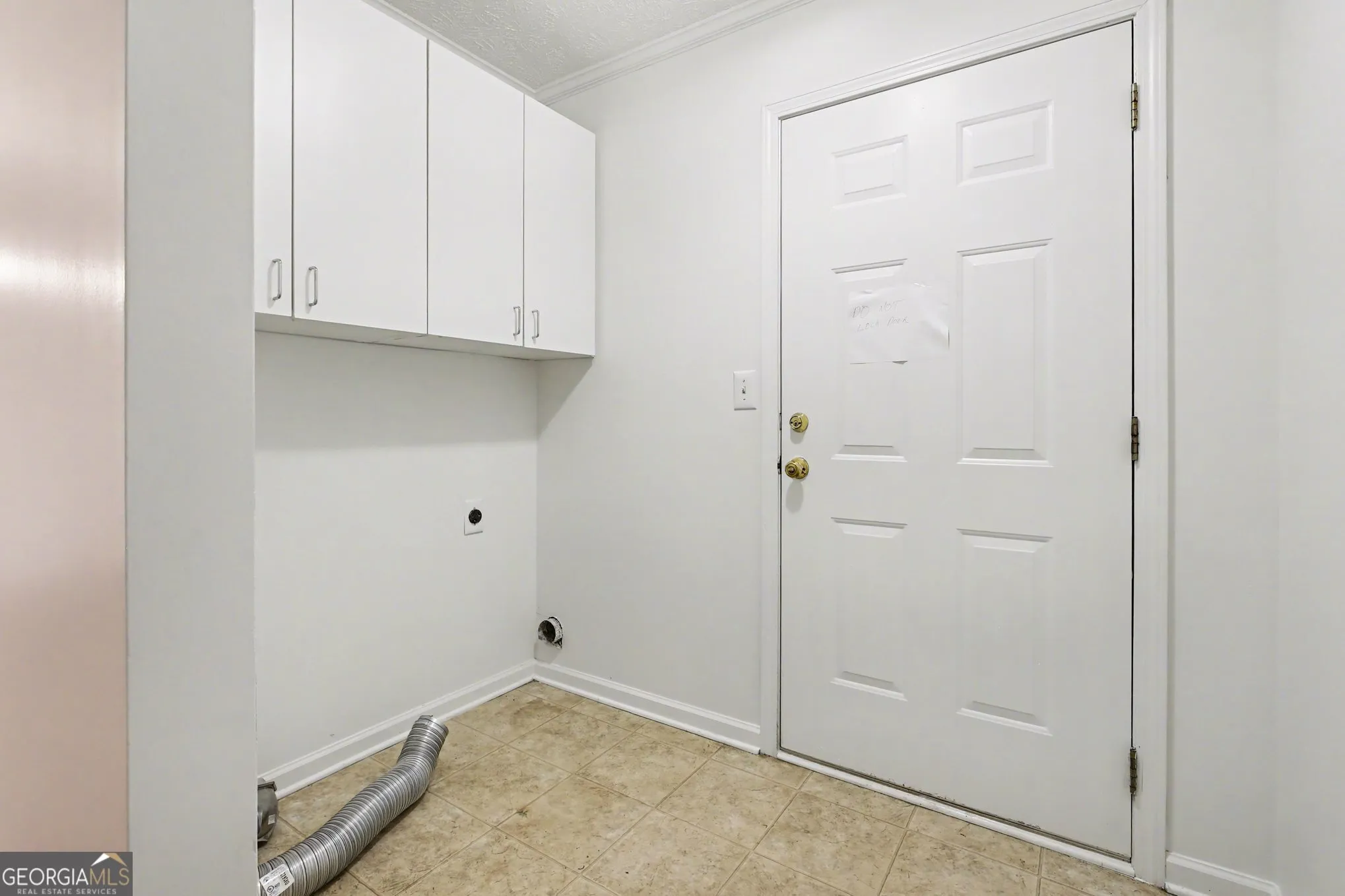 6190 Douglas Manor Ct — photo 20 of 35