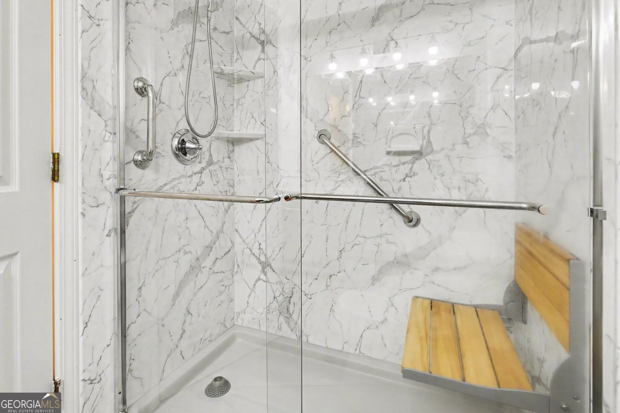 6190 Douglas Manor Ct — photo 18 of 35