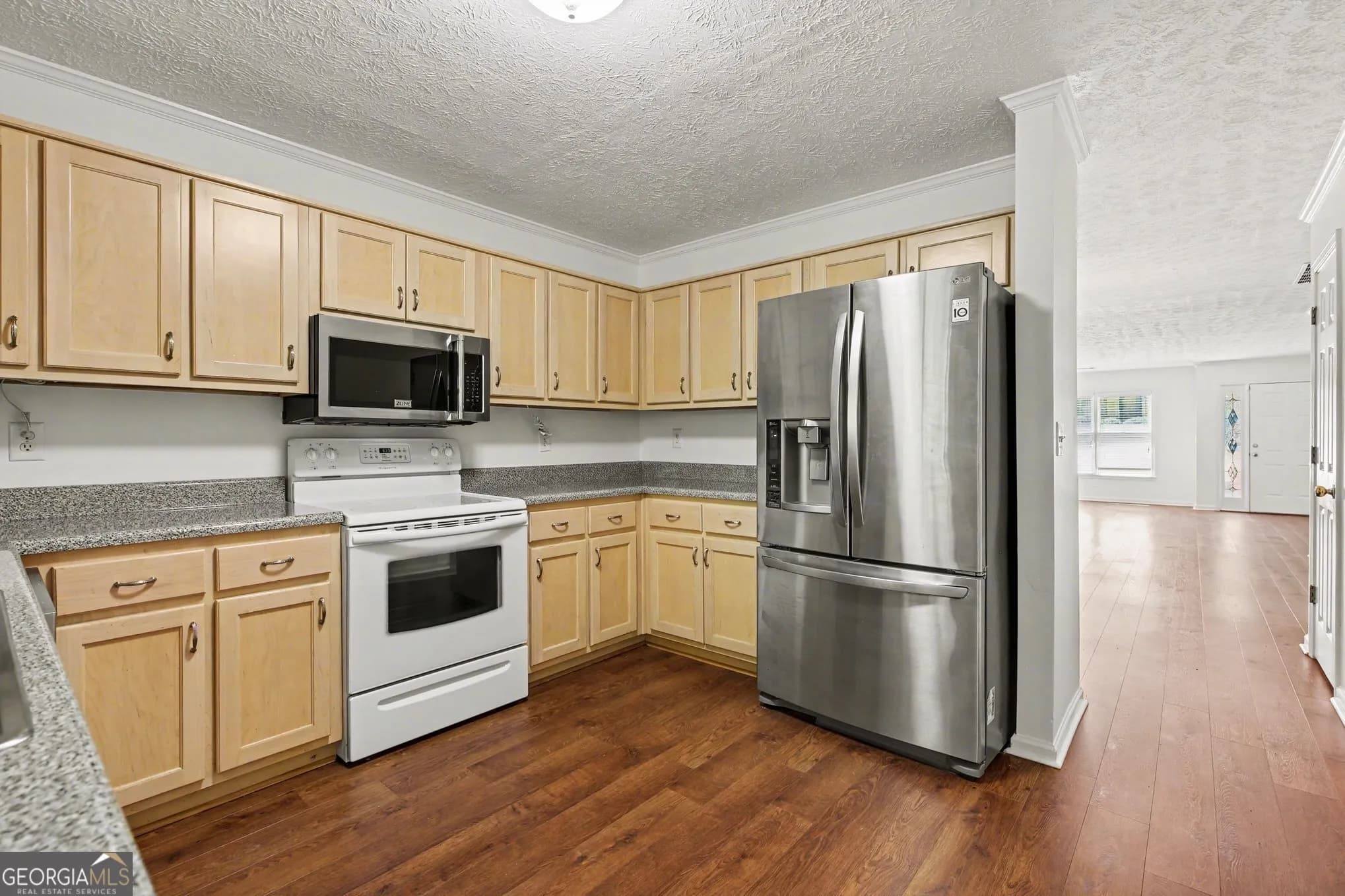 6190 Douglas Manor Ct — photo 6 of 35