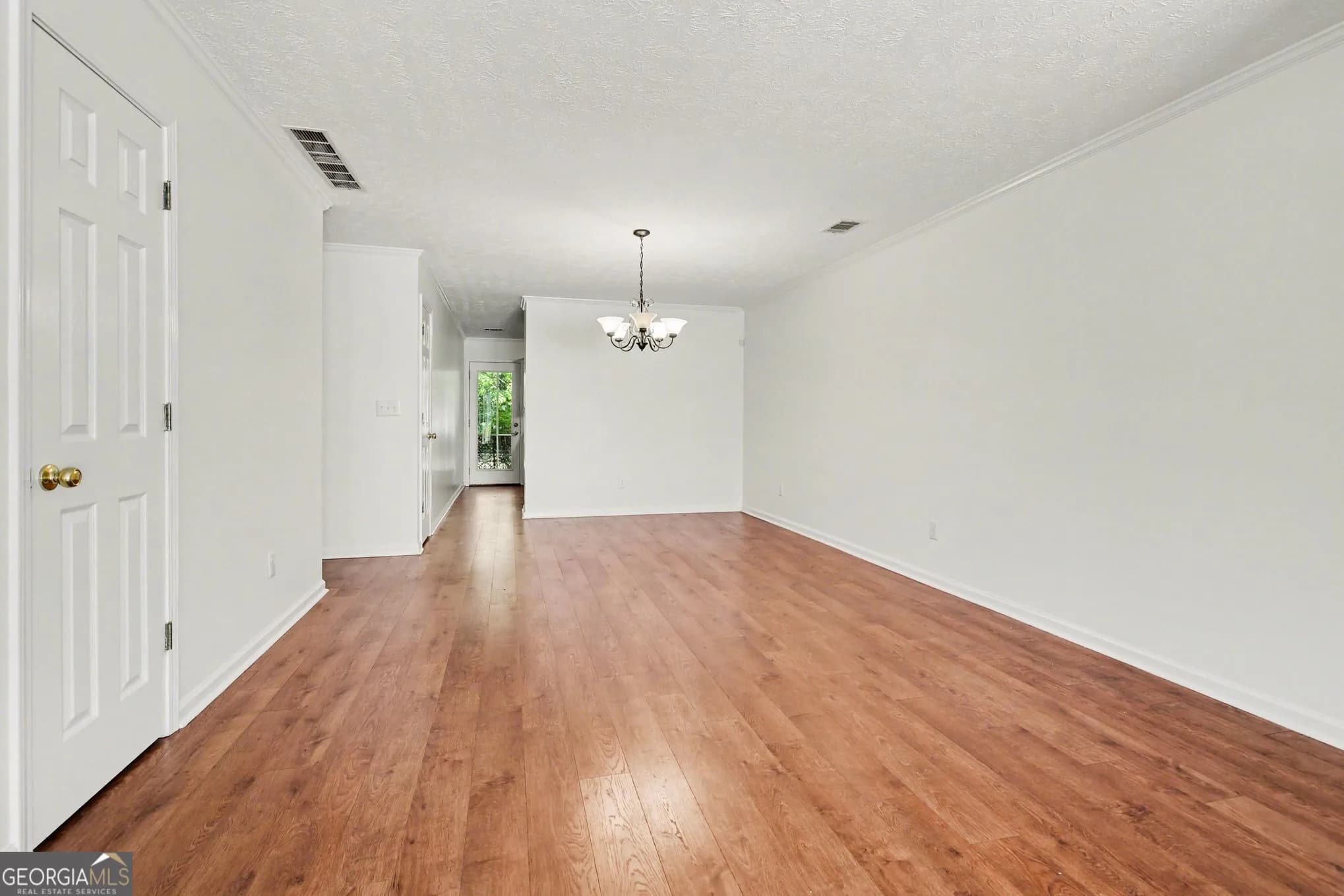 6190 Douglas Manor Ct — photo 4 of 35
