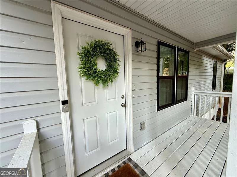 140 Rosewood Dr — photo 7 of 14
