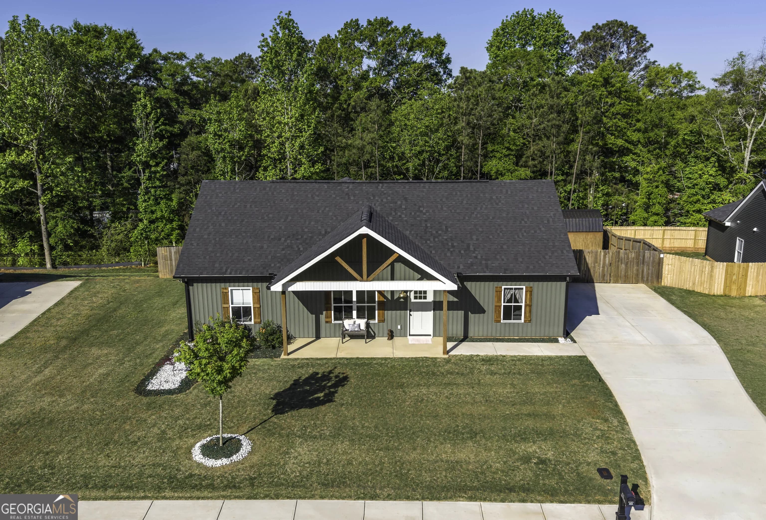 153 Addie Jane Ln — photo 2 of 45