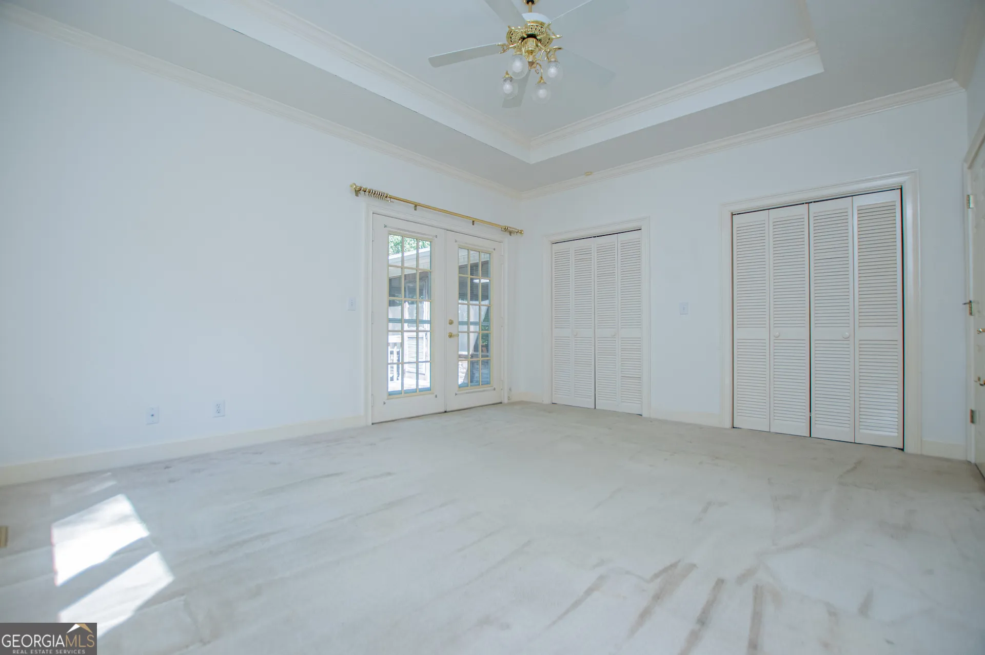 7378 N Mitchell Ct — photo 58 of 115