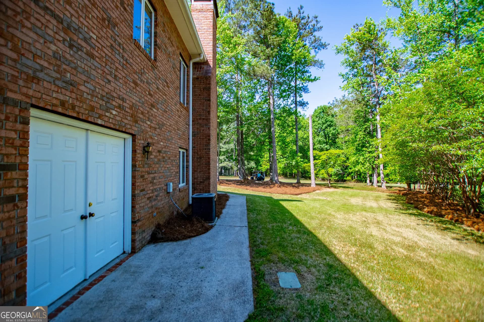 7378 N Mitchell Ct — photo 78 of 115