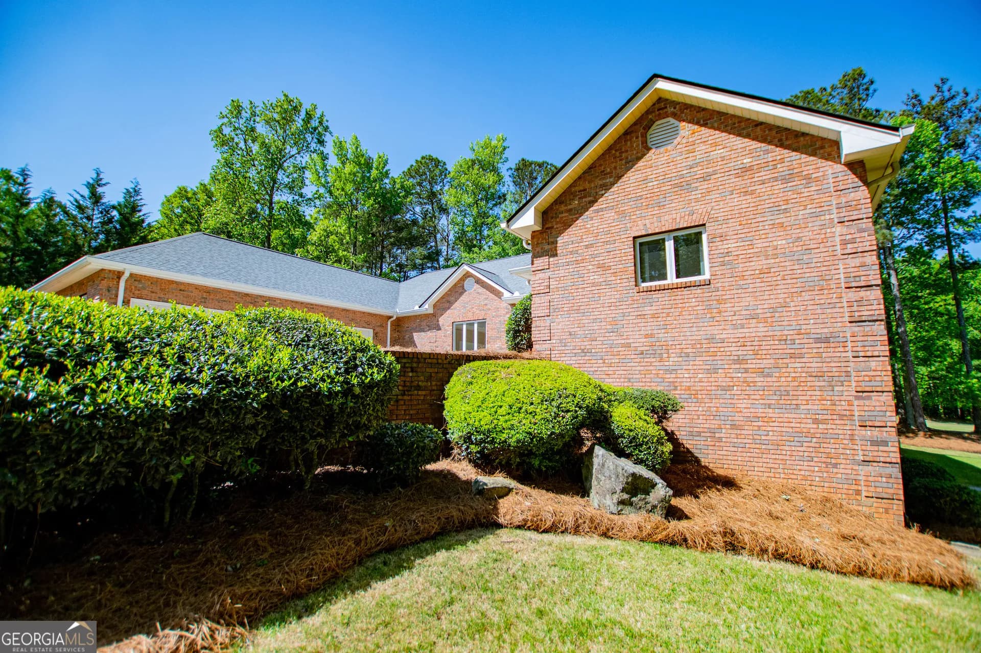 7378 N Mitchell Ct — photo 50 of 115