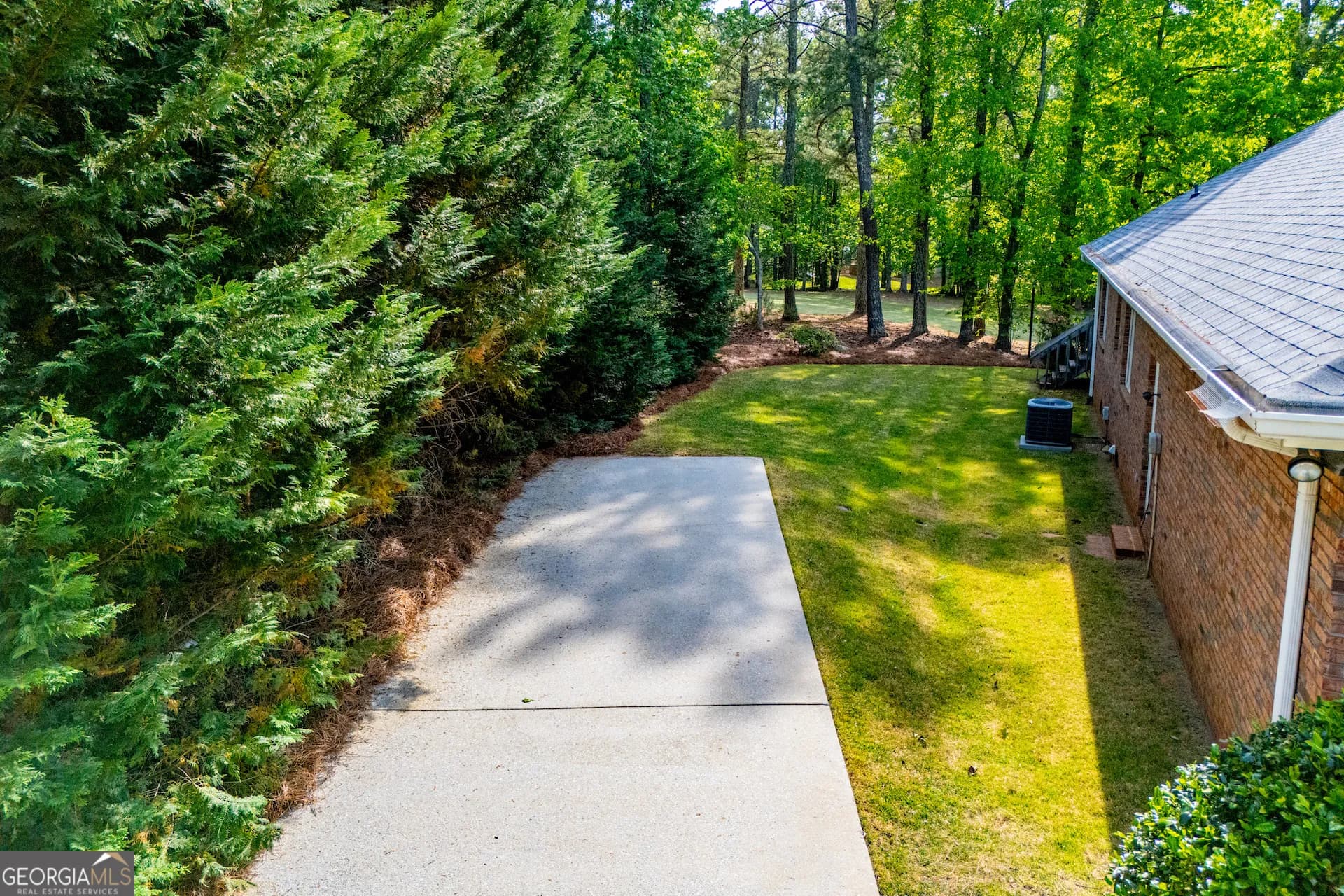 7378 N Mitchell Ct — photo 90 of 115