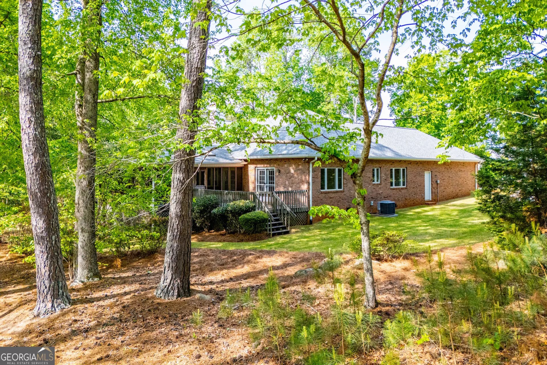 7378 N Mitchell Ct — photo 96 of 115