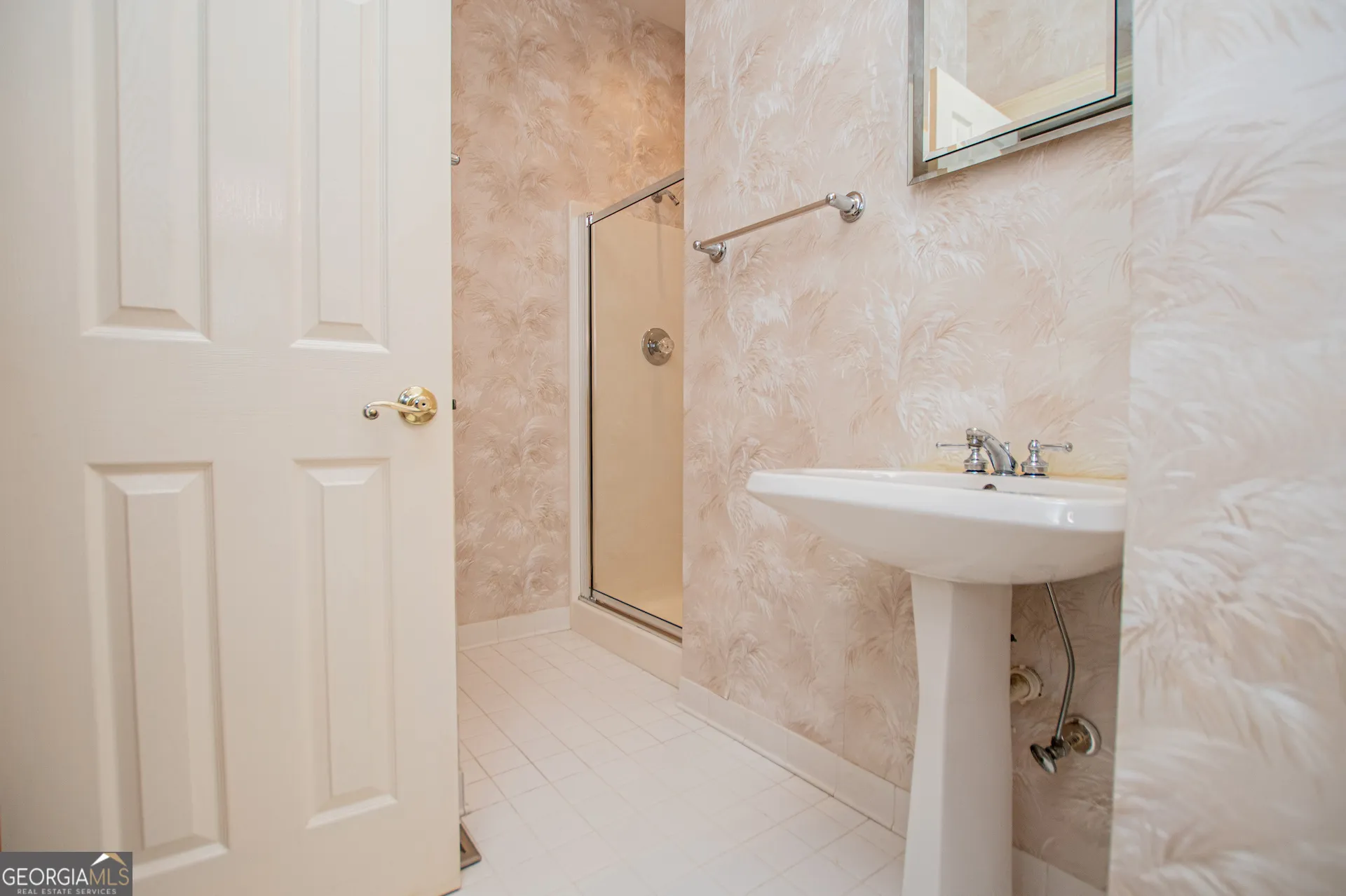 7378 N Mitchell Ct — photo 14 of 115