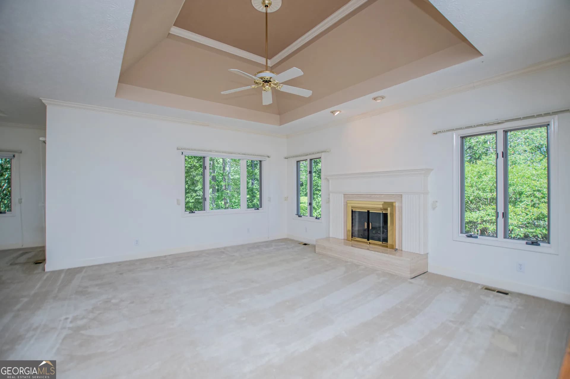 7378 N Mitchell Ct — photo 34 of 115