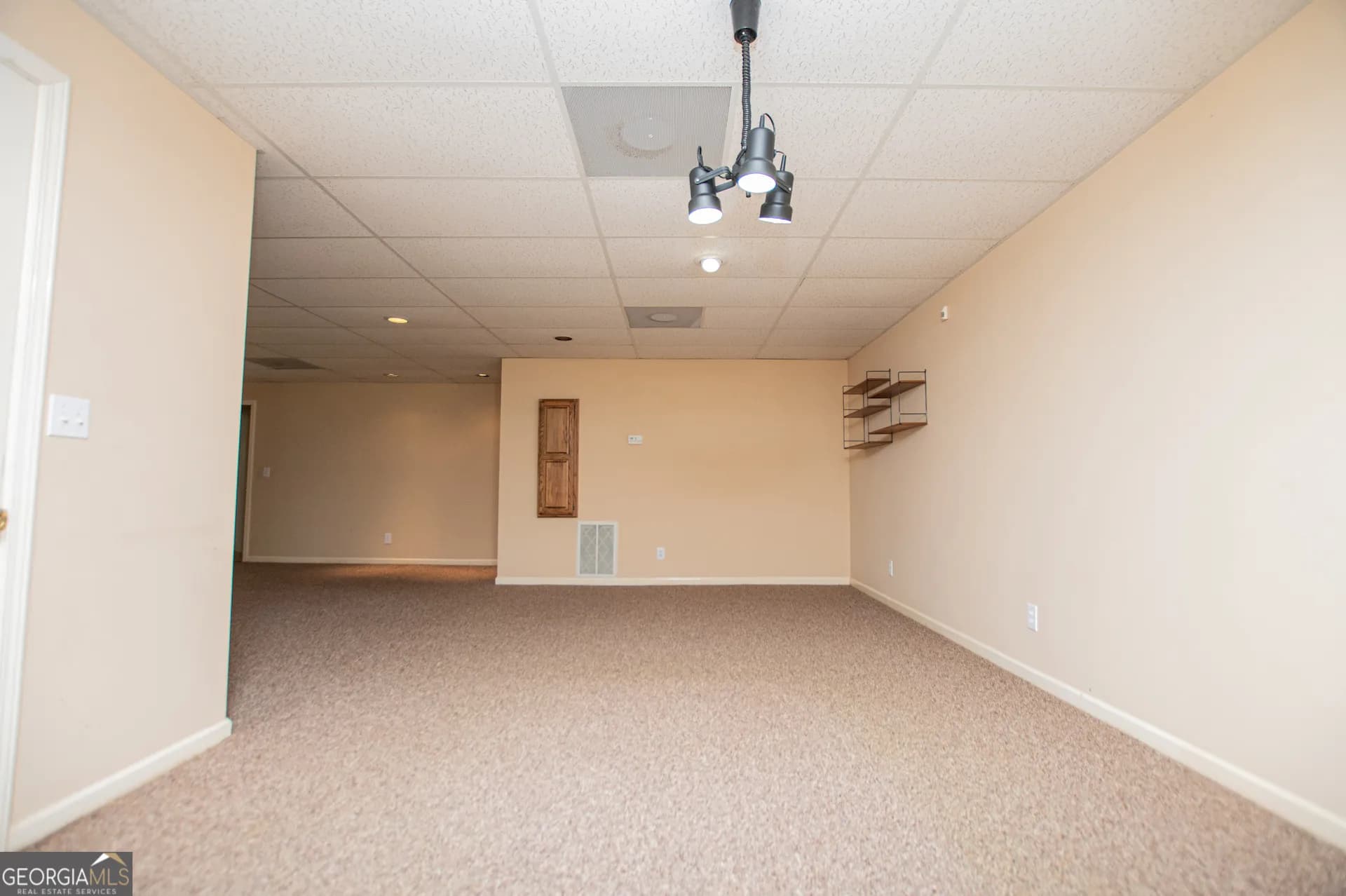 7378 N Mitchell Ct — photo 66 of 115