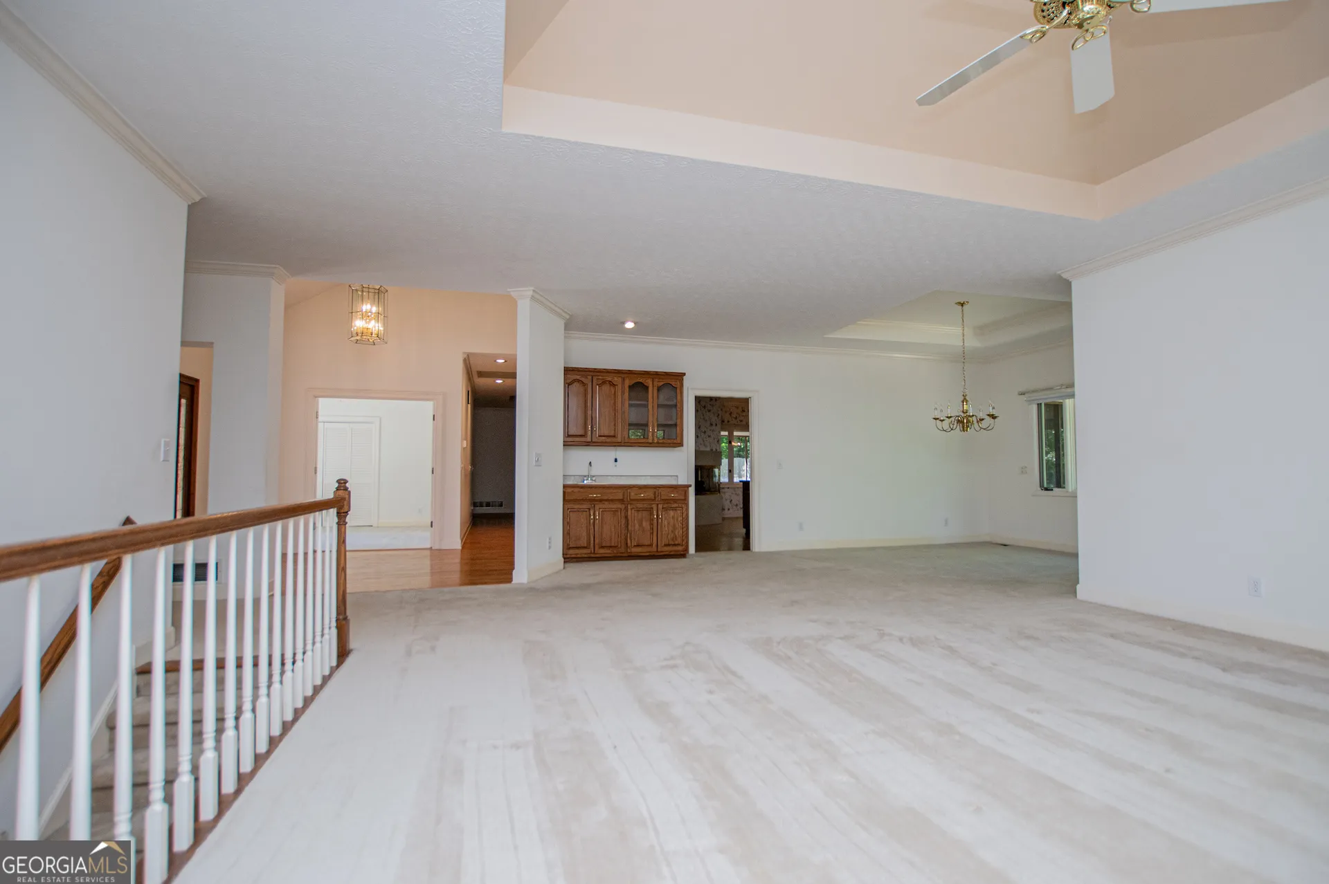 7378 N Mitchell Ct — photo 40 of 115