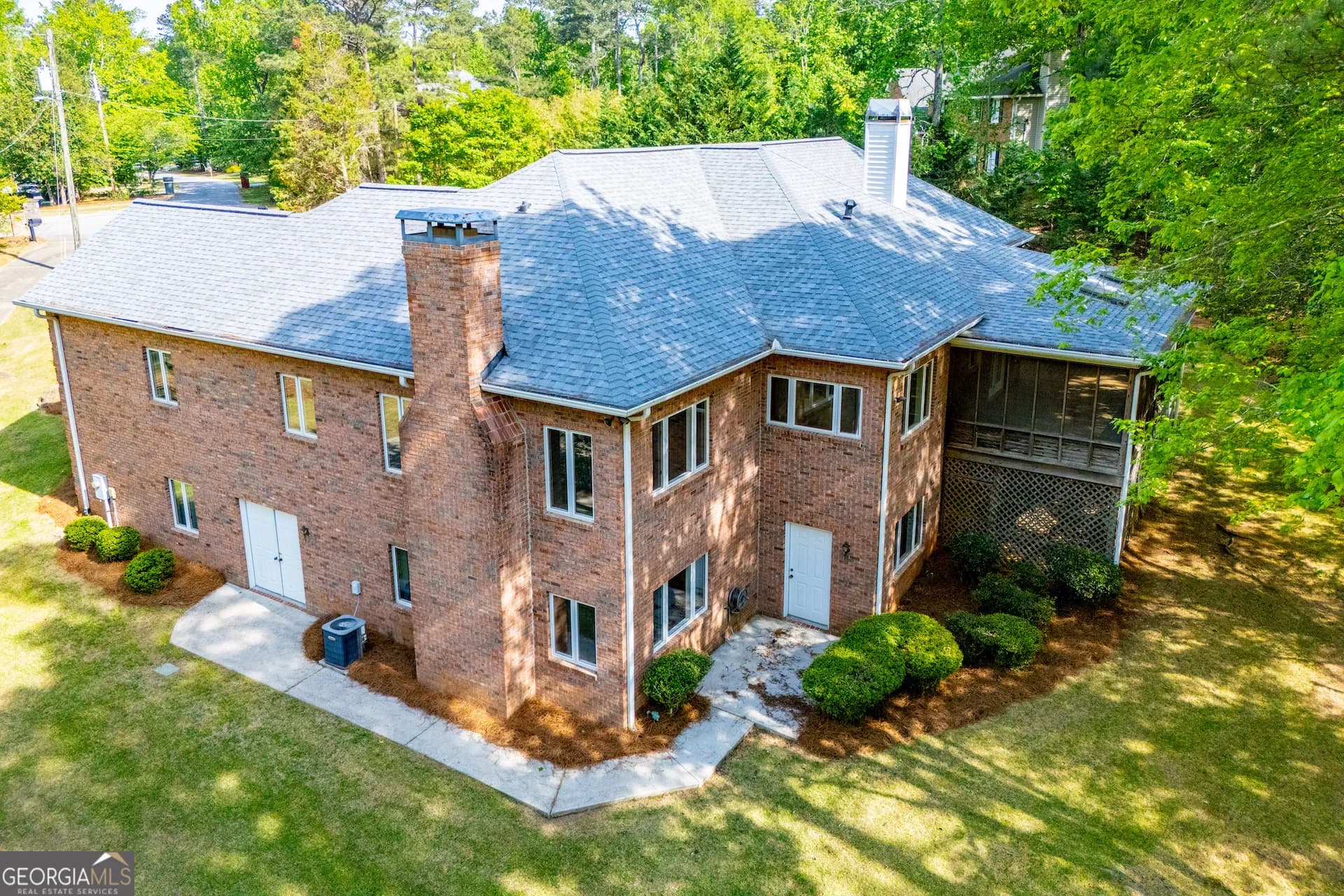 7378 N Mitchell Ct — photo 95 of 115