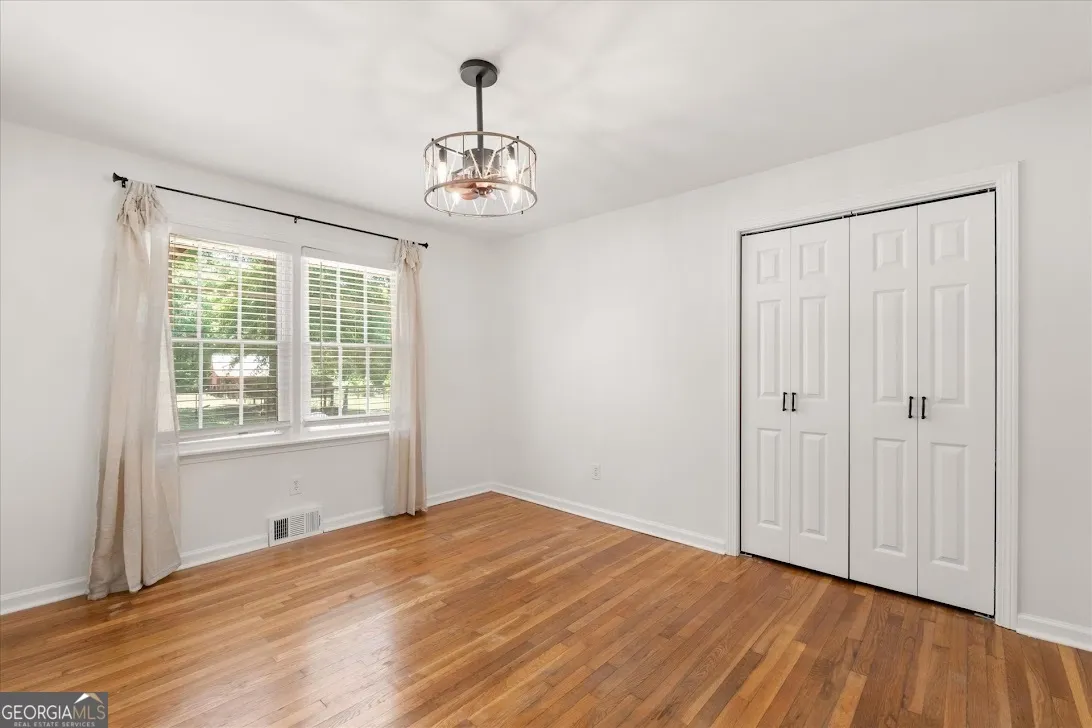 1172 Alabama St — photo 19 of 62