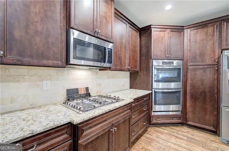 60 Amberlily Ct — photo 16 of 68