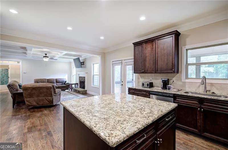 60 Amberlily Ct — photo 14 of 68