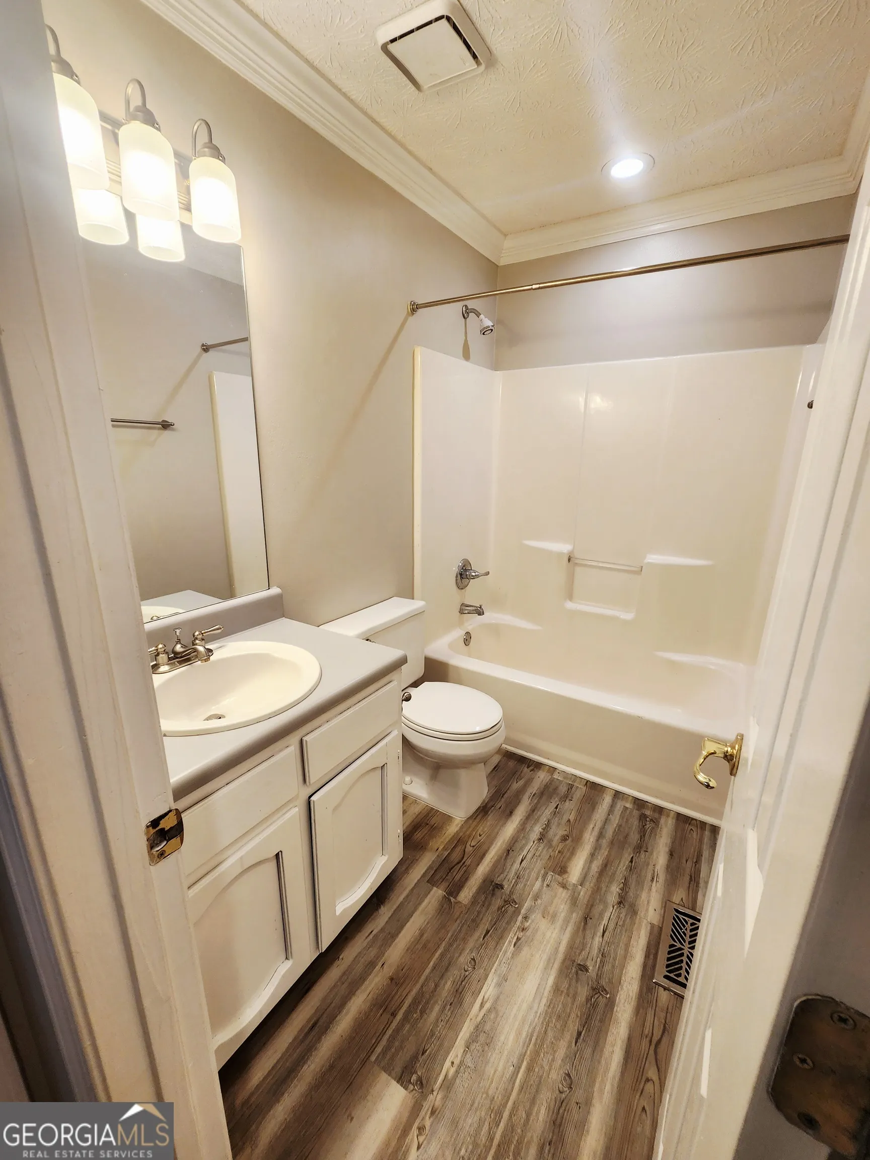 24 Brandywine Dr — photo 5 of 25