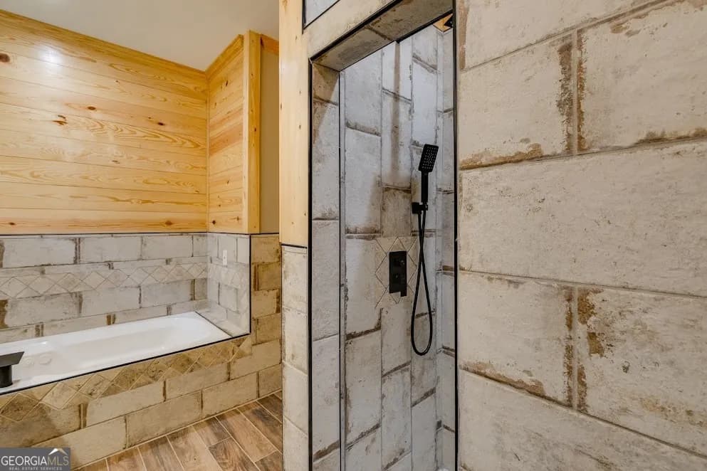 103 Tiffany Dr — photo 8 of 28