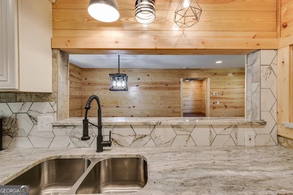 103 Tiffany Dr — photo 27 of 28
