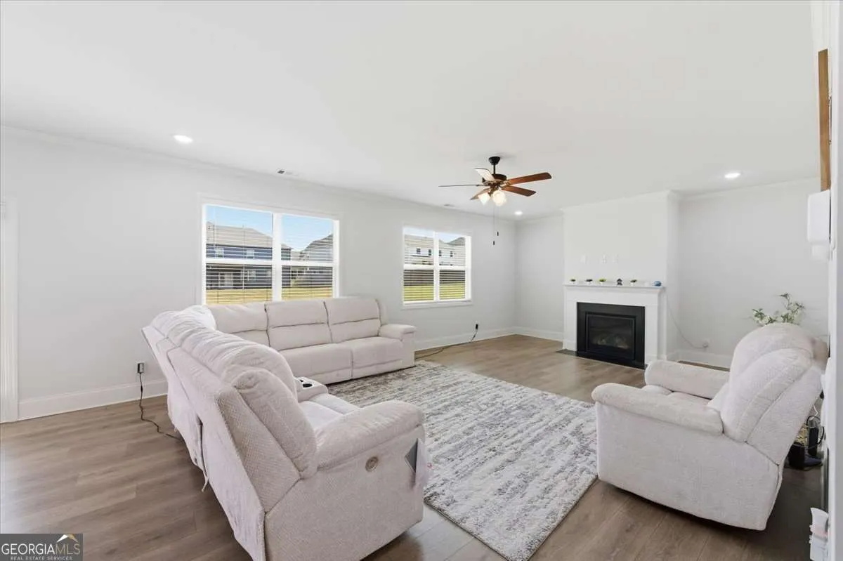 880 Garnet Dr — photo 46 of 57