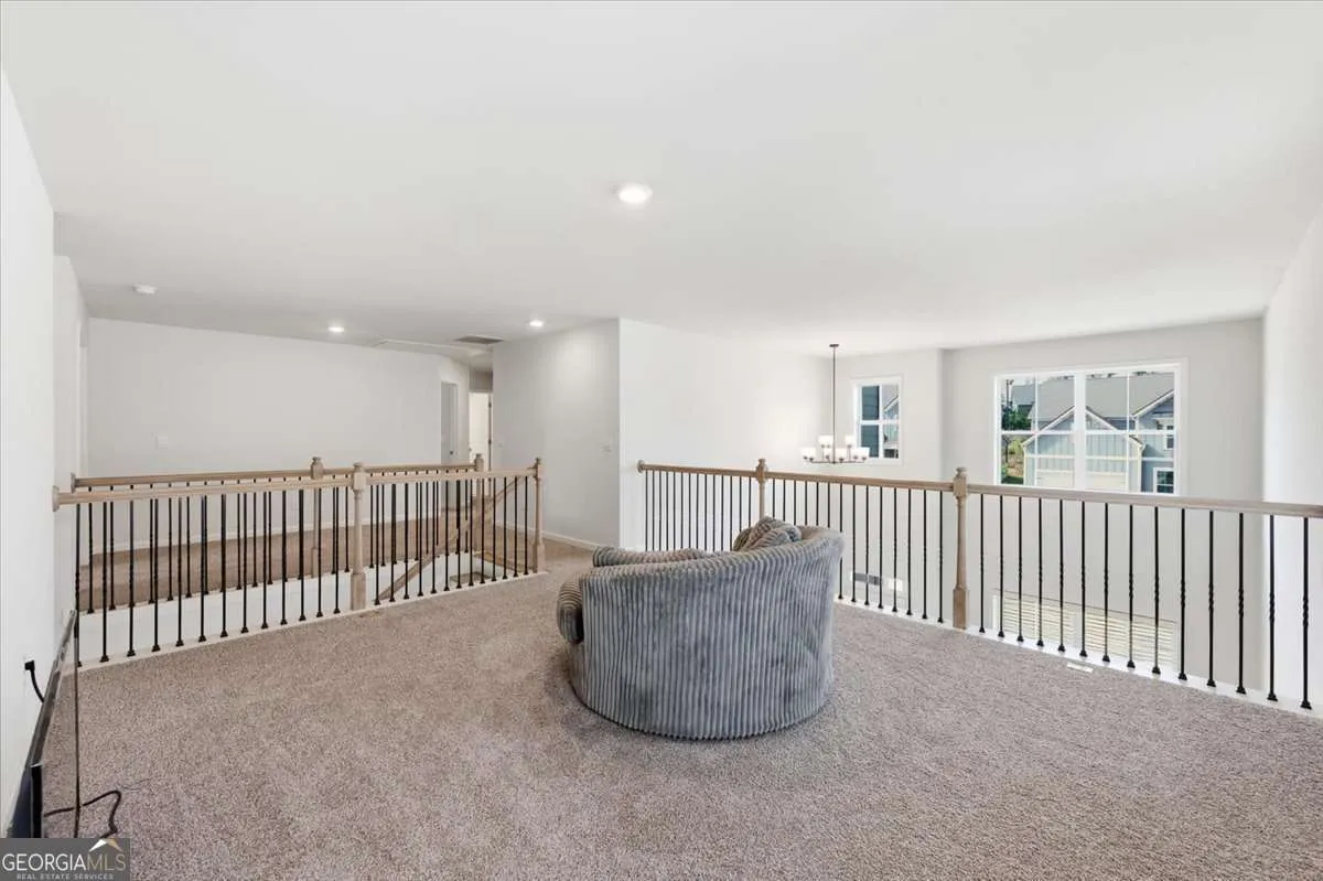 880 Garnet Dr — photo 16 of 57