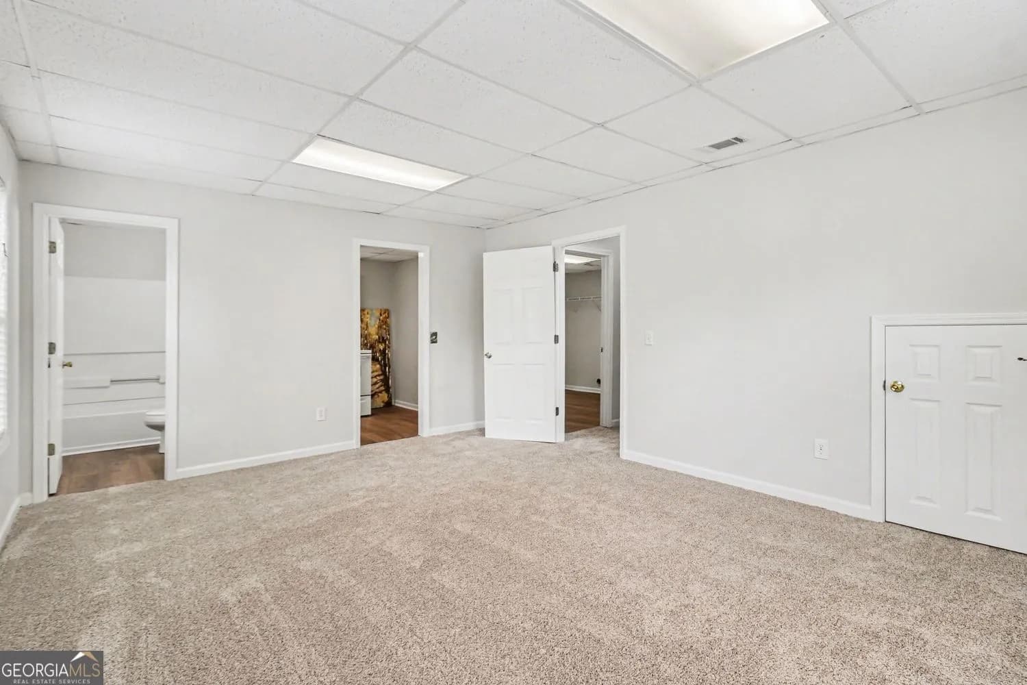 8936 Dornoch Cir — photo 17 of 34
