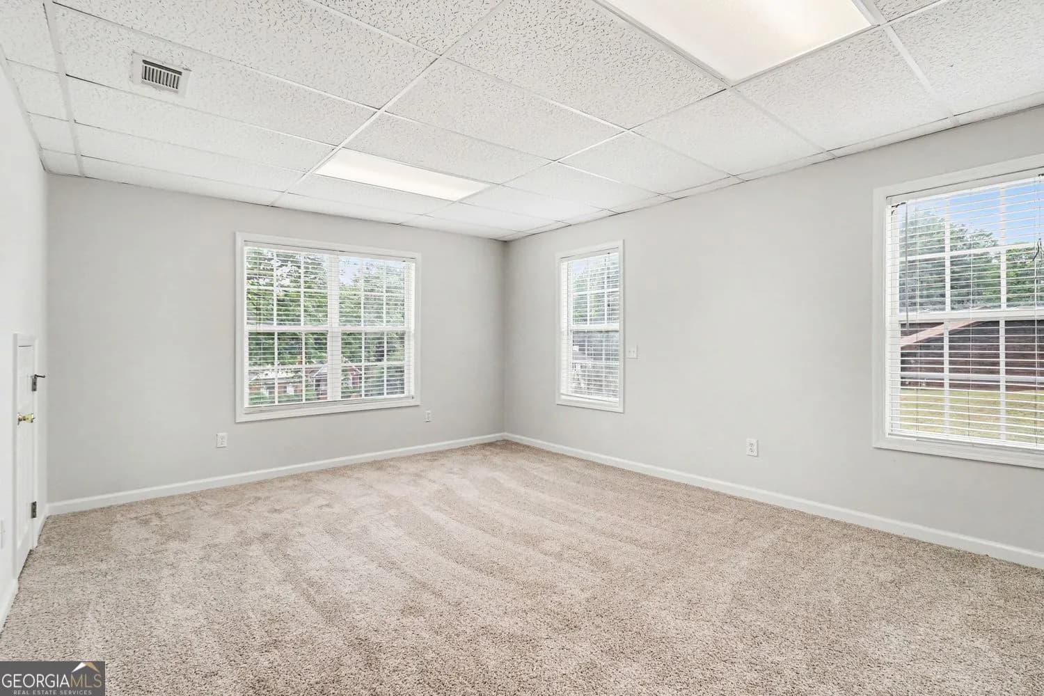 8936 Dornoch Cir — photo 16 of 34