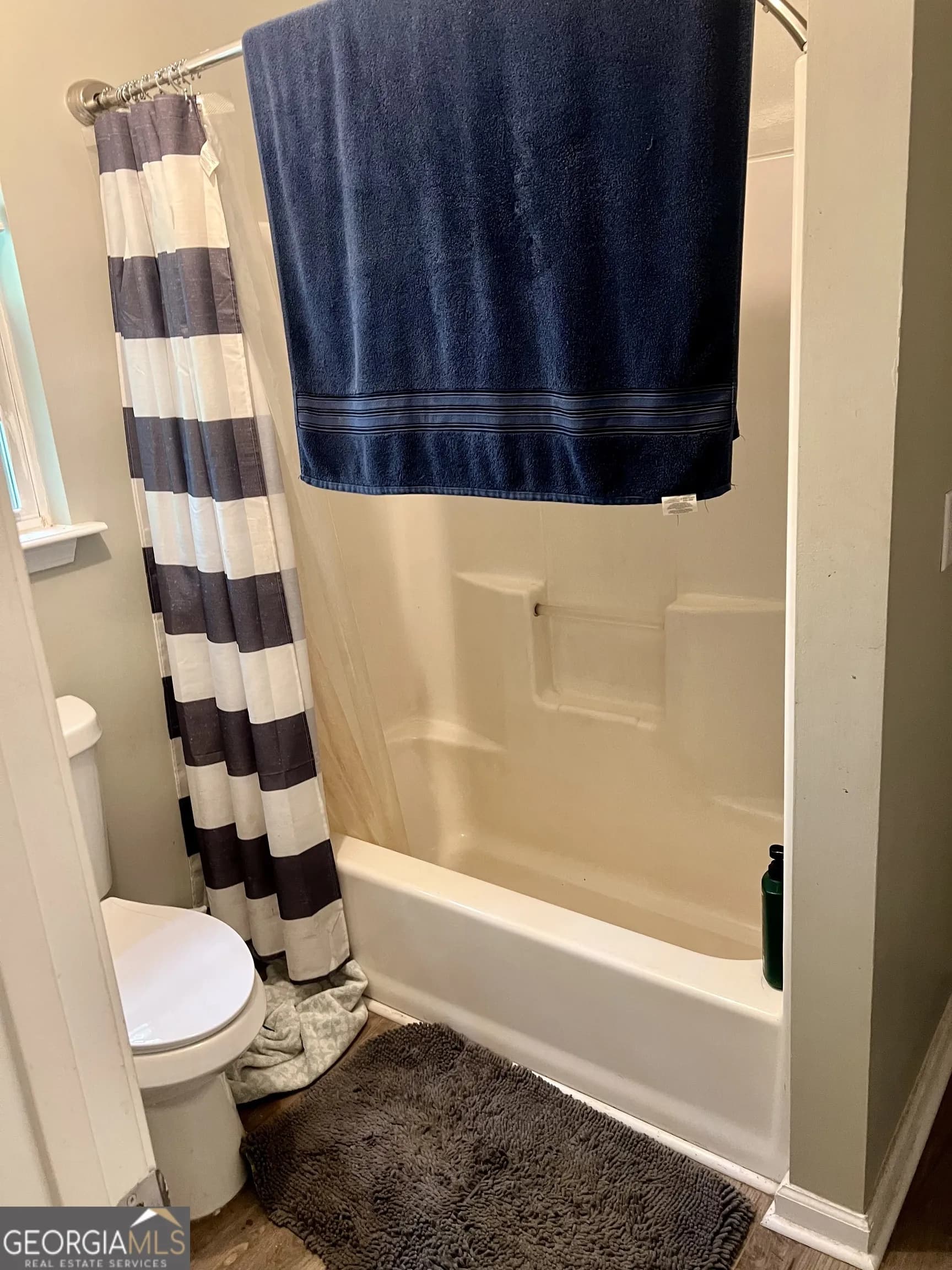 4745 Liberty Rd — photo 3 of 14