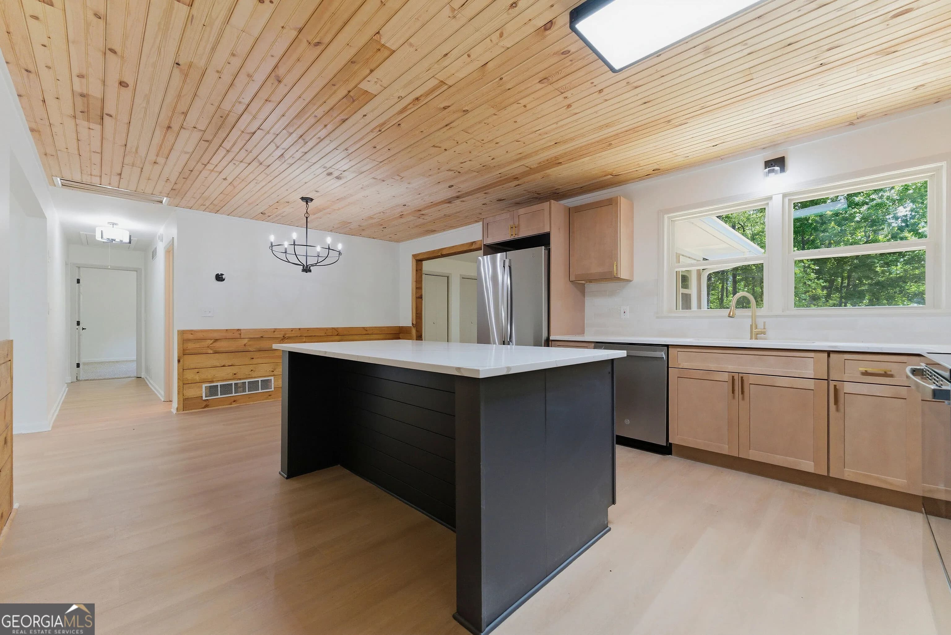 565 Ray Cole Rd — photo 26 of 26