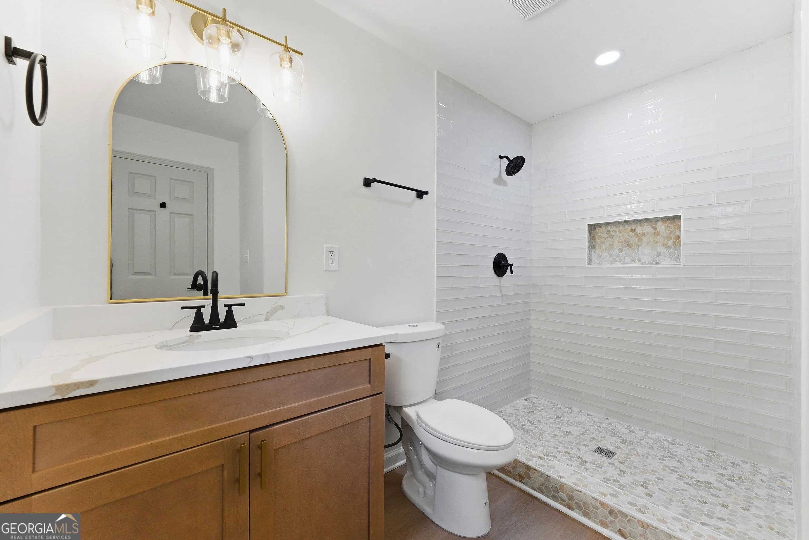 565 Ray Cole Rd — photo 16 of 26