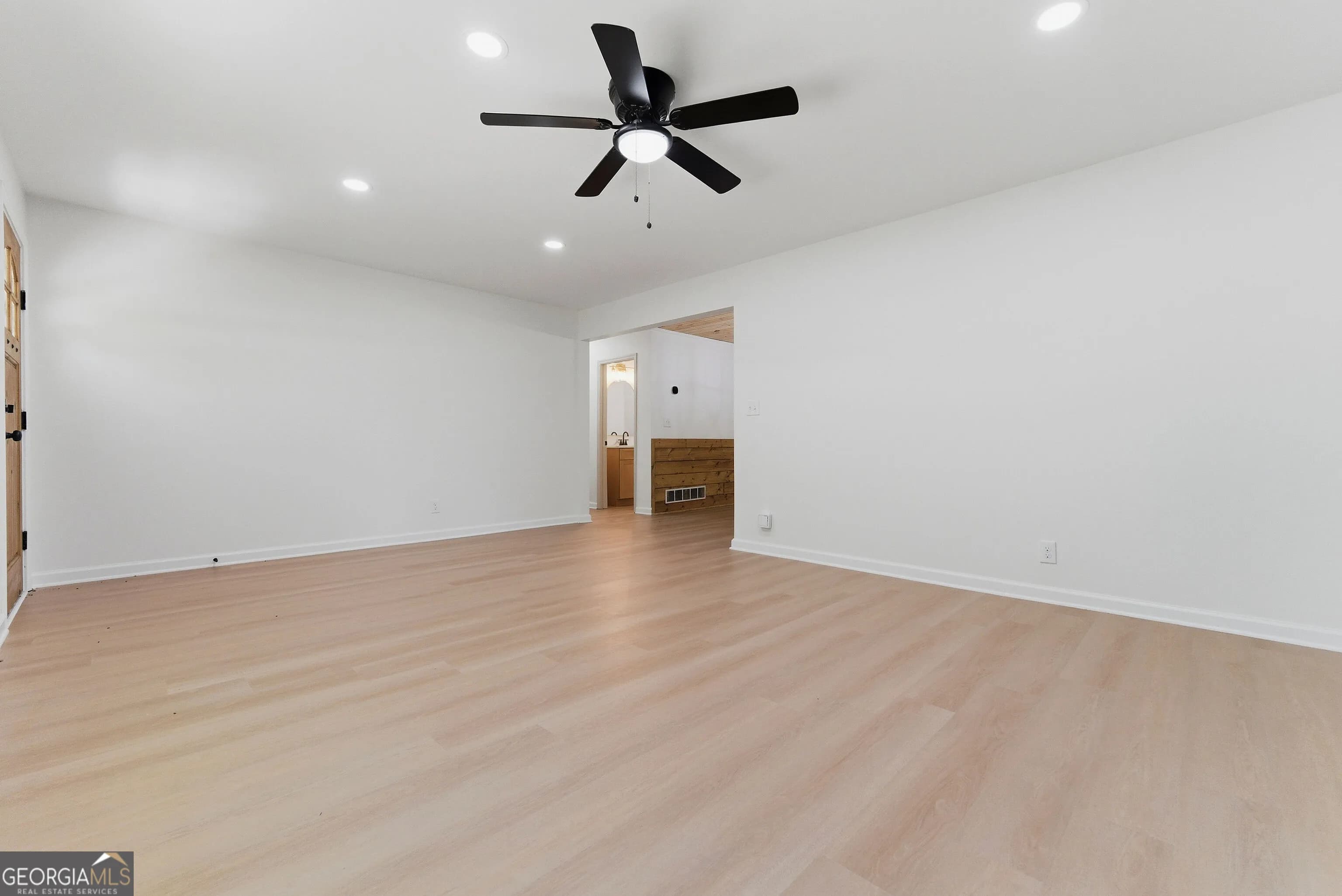565 Ray Cole Rd — photo 22 of 26