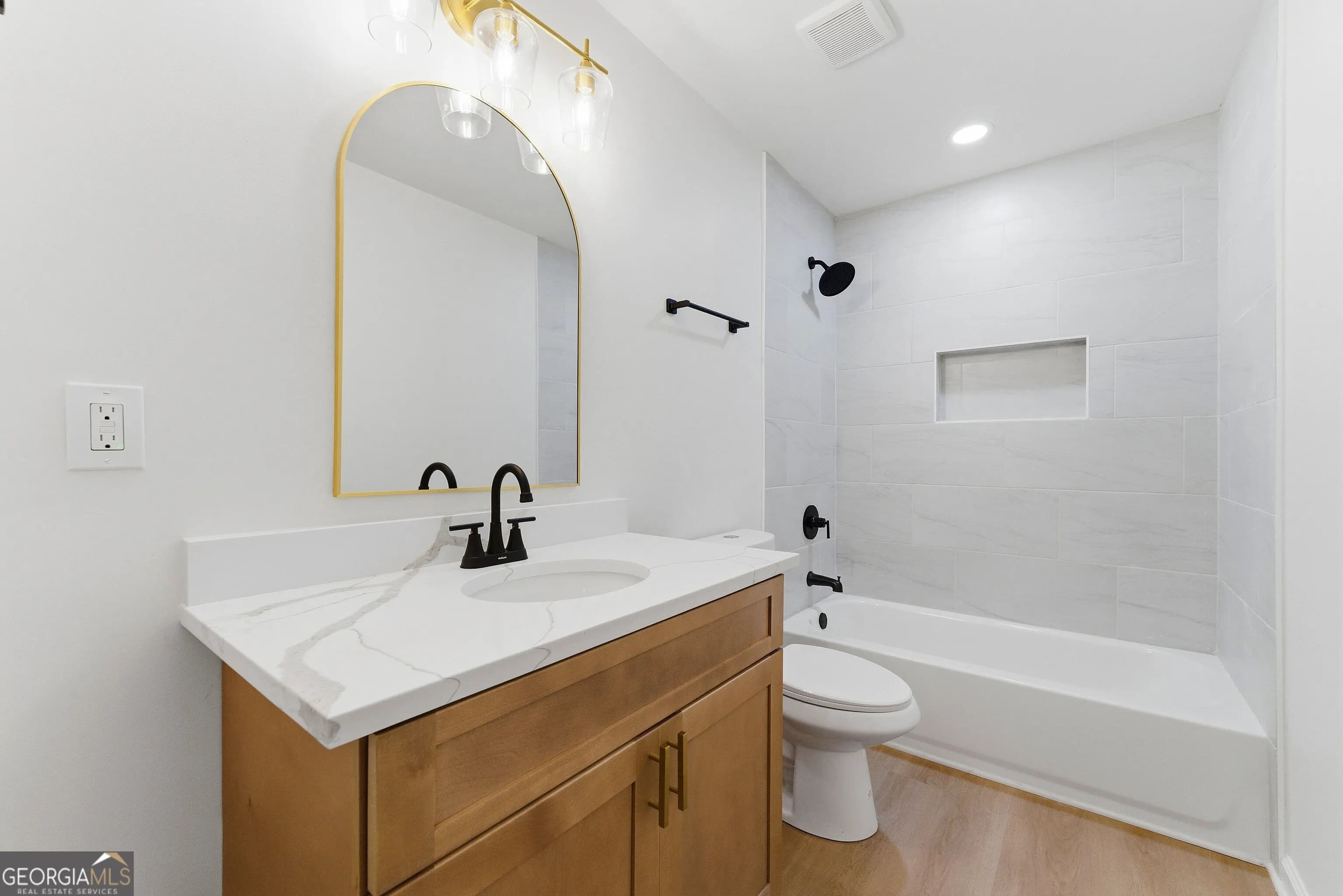 565 Ray Cole Rd — photo 8 of 26