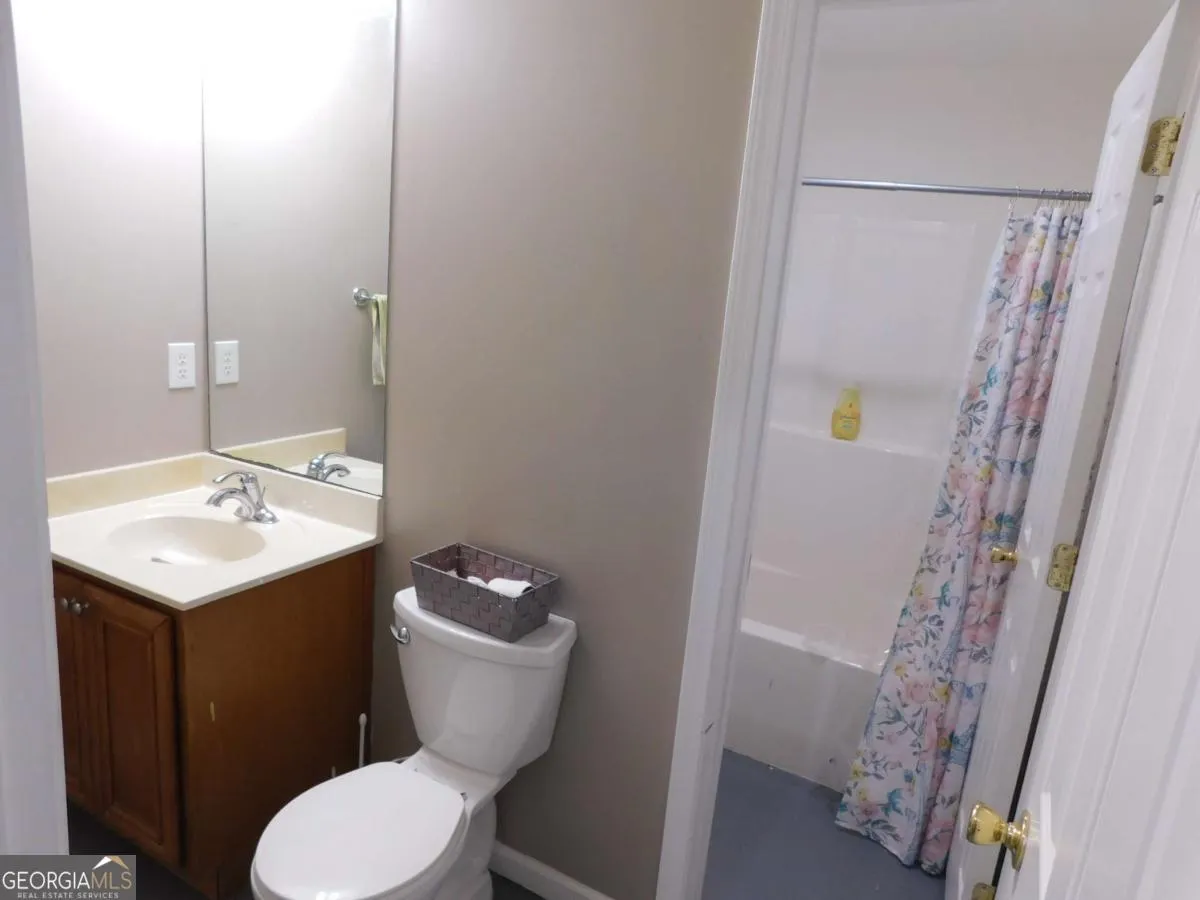 8805 Willow Creek Ct — photo 15 of 26