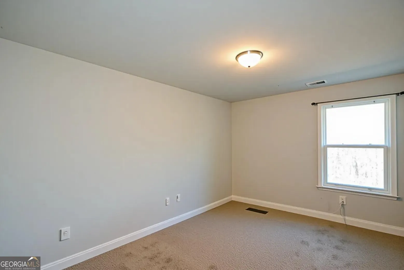 84 Greatwood Ln — photo 7 of 22