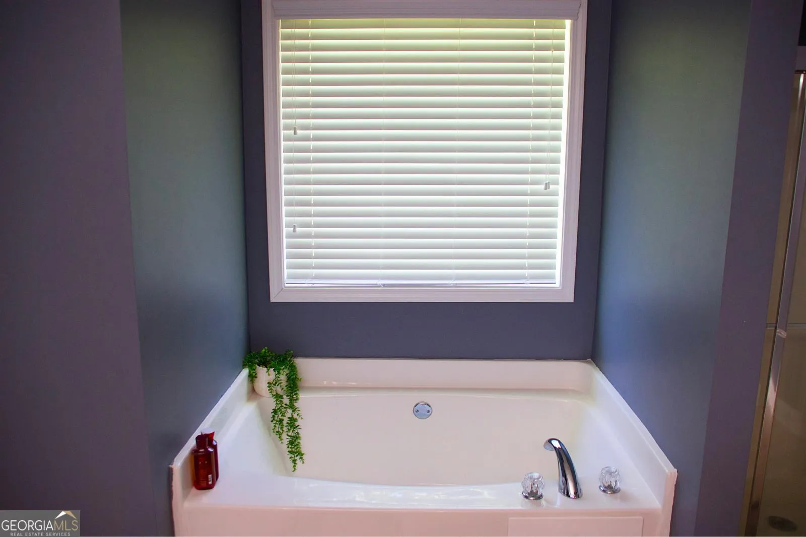 4529 Bellemeade Dr — photo 36 of 68