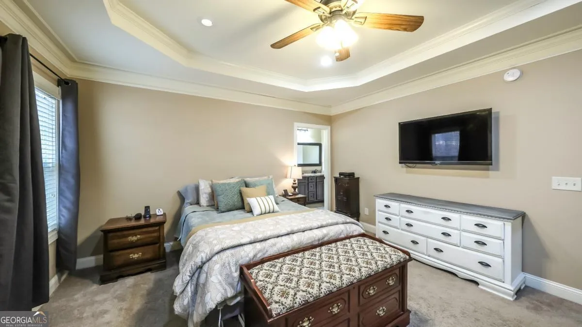 824 Vicki Cir — photo 12 of 45
