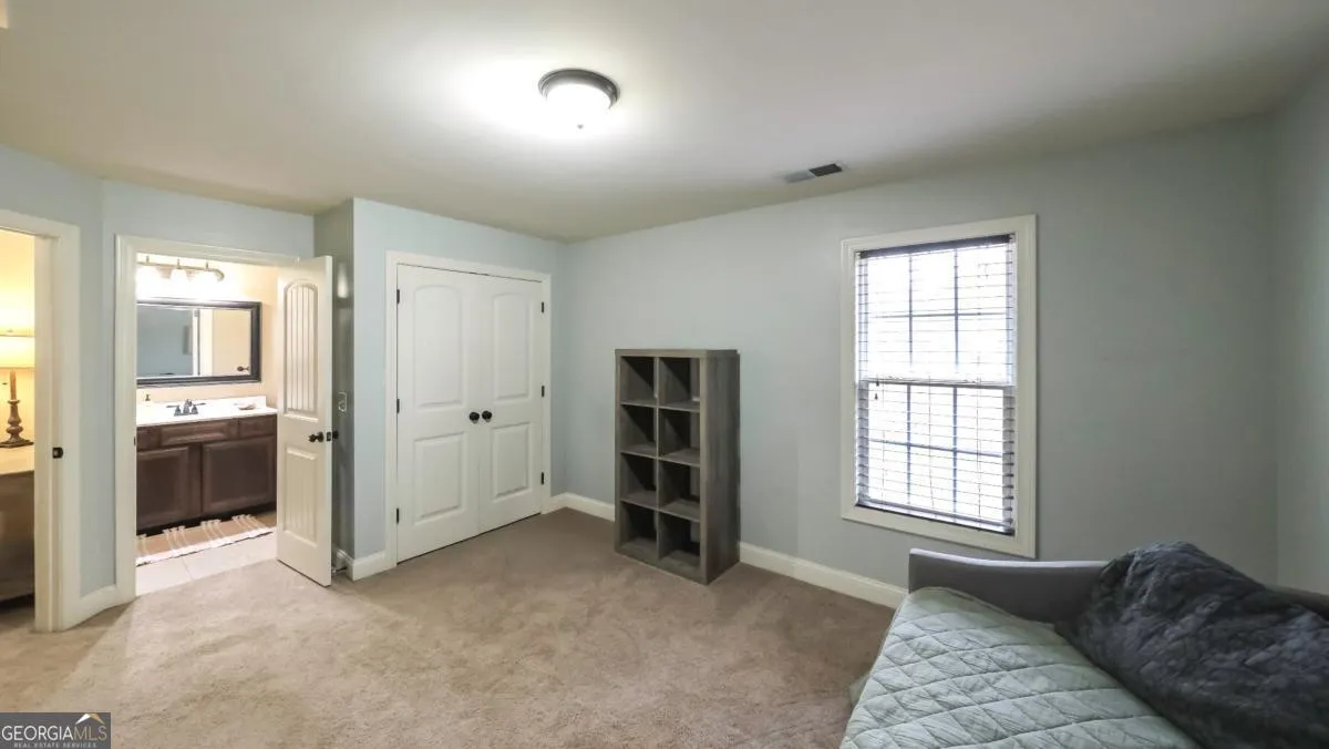 824 Vicki Cir — photo 25 of 45