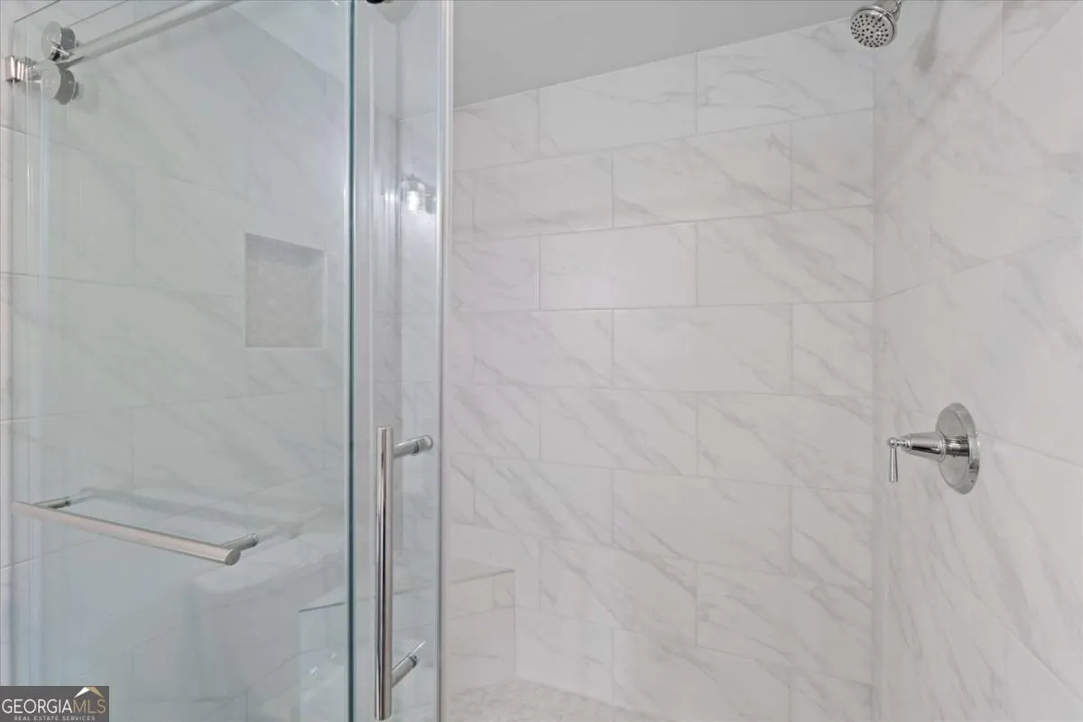 315 Bledsoe St — photo 5 of 30