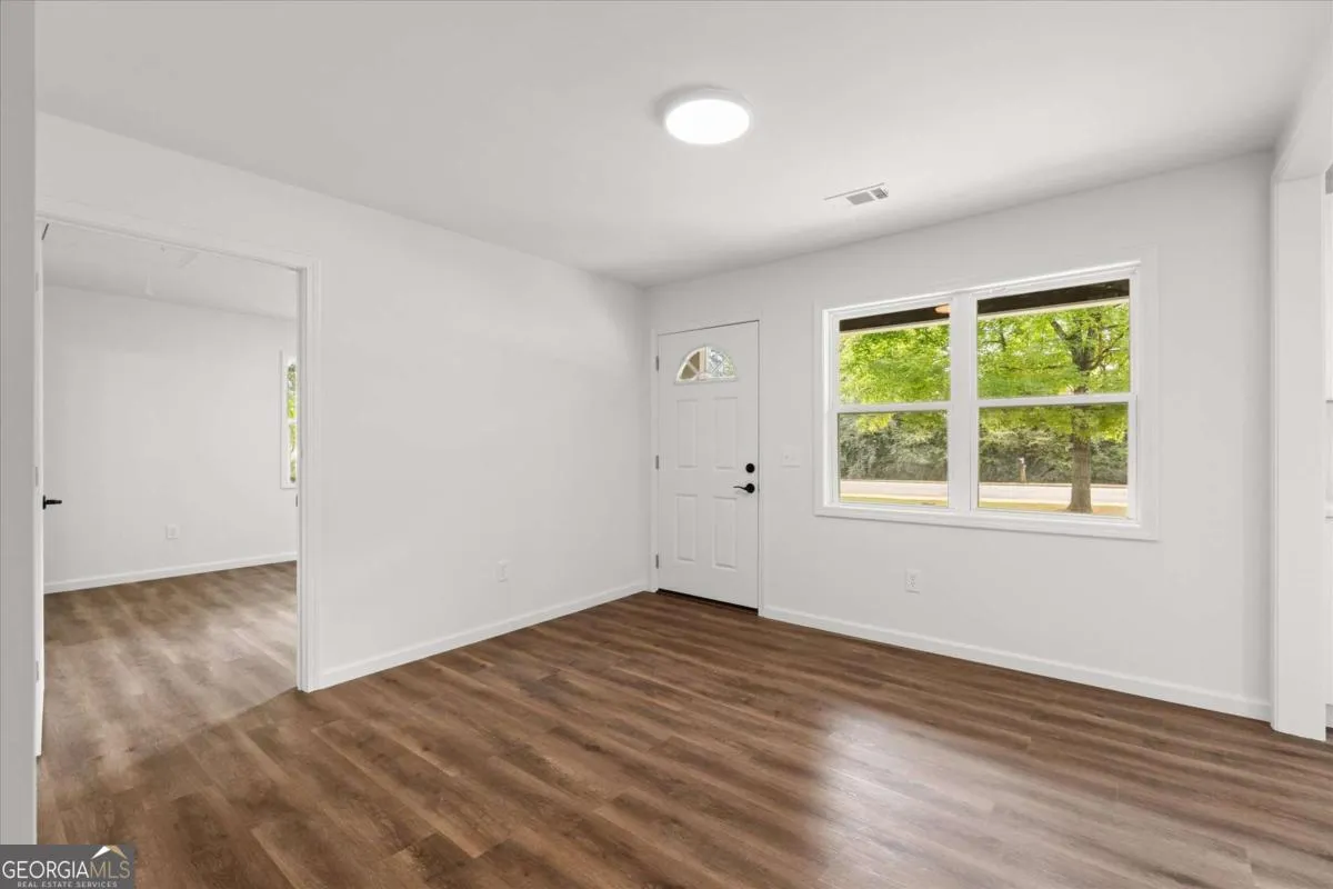 315 Bledsoe St — photo 10 of 30