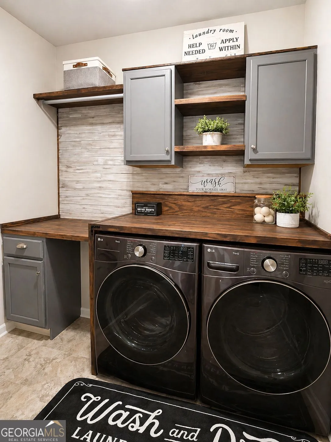 413 Adler Pt — photo 7 of 35