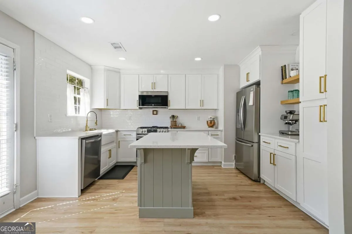 4357 Green Manor Way — photo 5 of 33