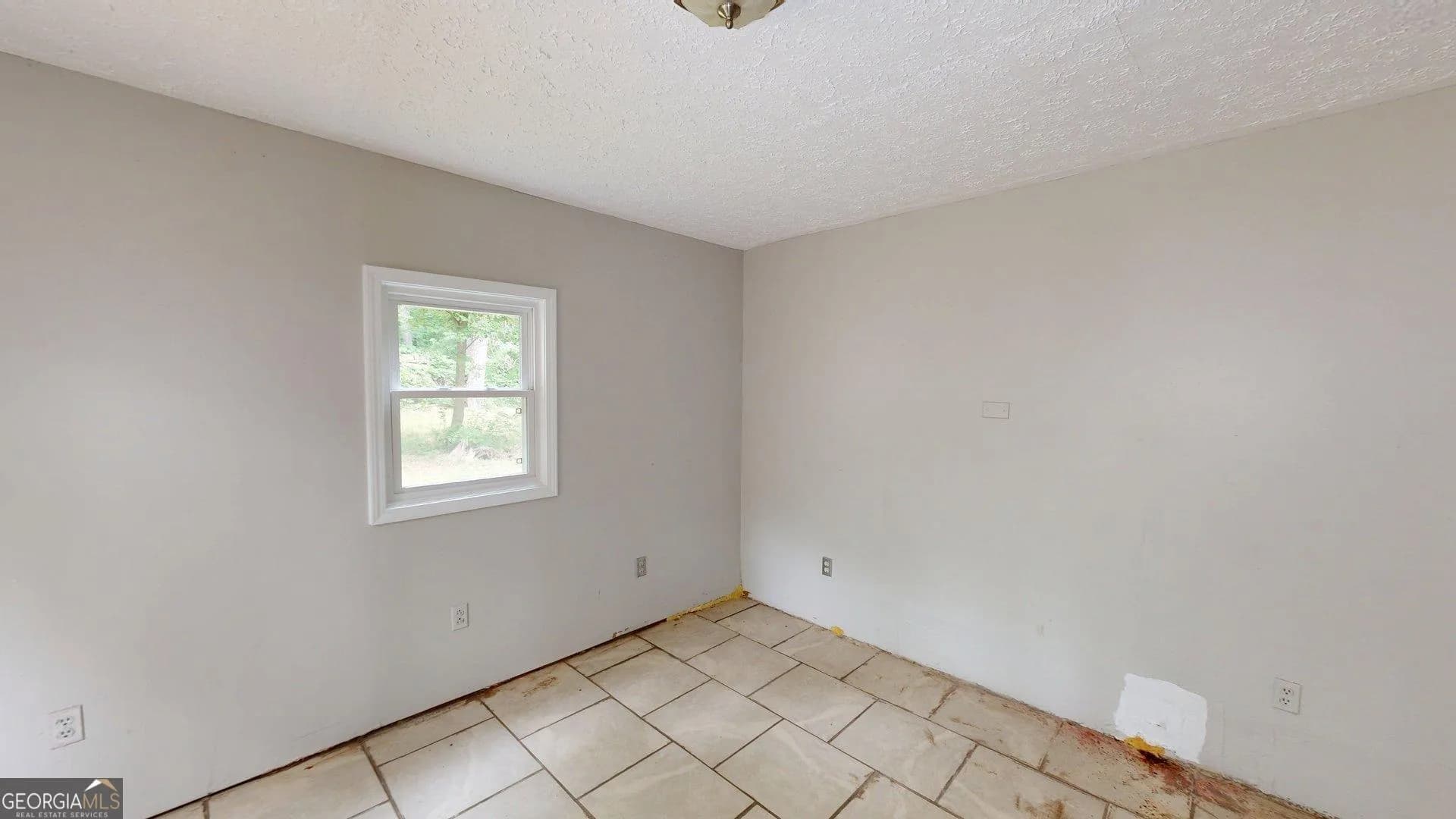 6198 Rocky Creek Dr — photo 4 of 33