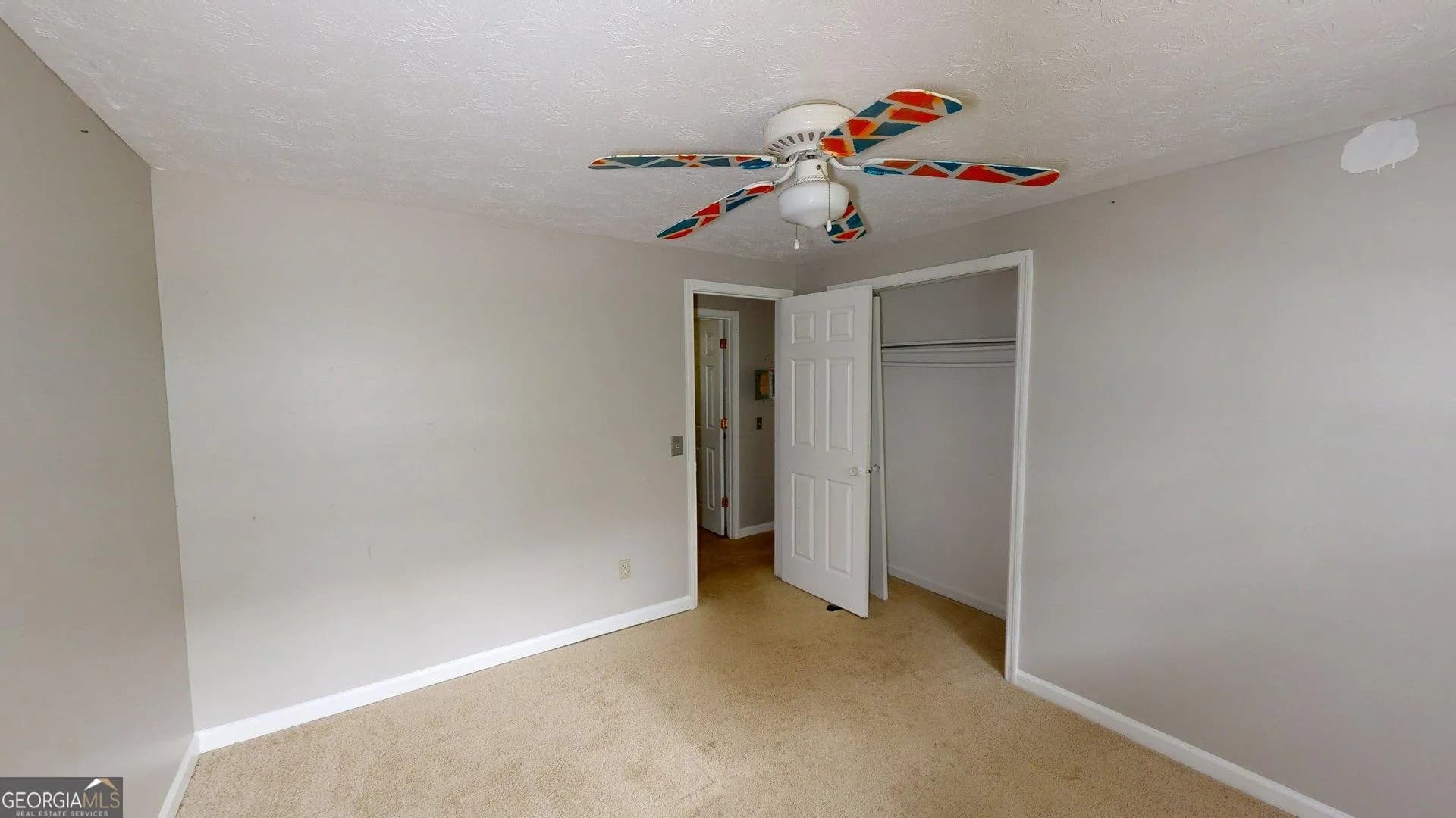 6198 Rocky Creek Dr — photo 12 of 33